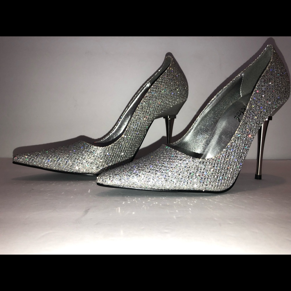 4” Stunning Glitzee Pump